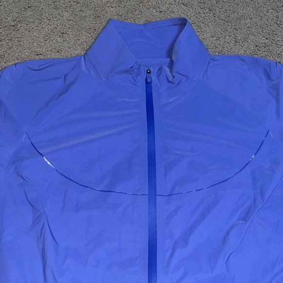 Lululemon Fast and Free Windbreaker SpeedWeave Jacket Charged Indigo 10 - Picture 4 of 9